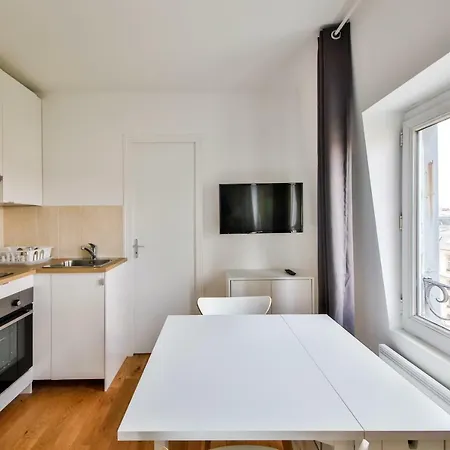Belle Vue 2 Apartamento *