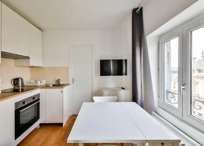 Belle Vue 2 Apartament *